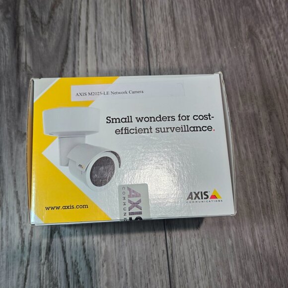 Brand New Sealed AXIS M2025-LE Network Camera: Outdoor-Ready HDTV - Picture 3 of 4
